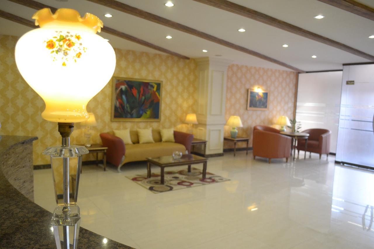 Panoramic Hotel 라호르 외부 사진